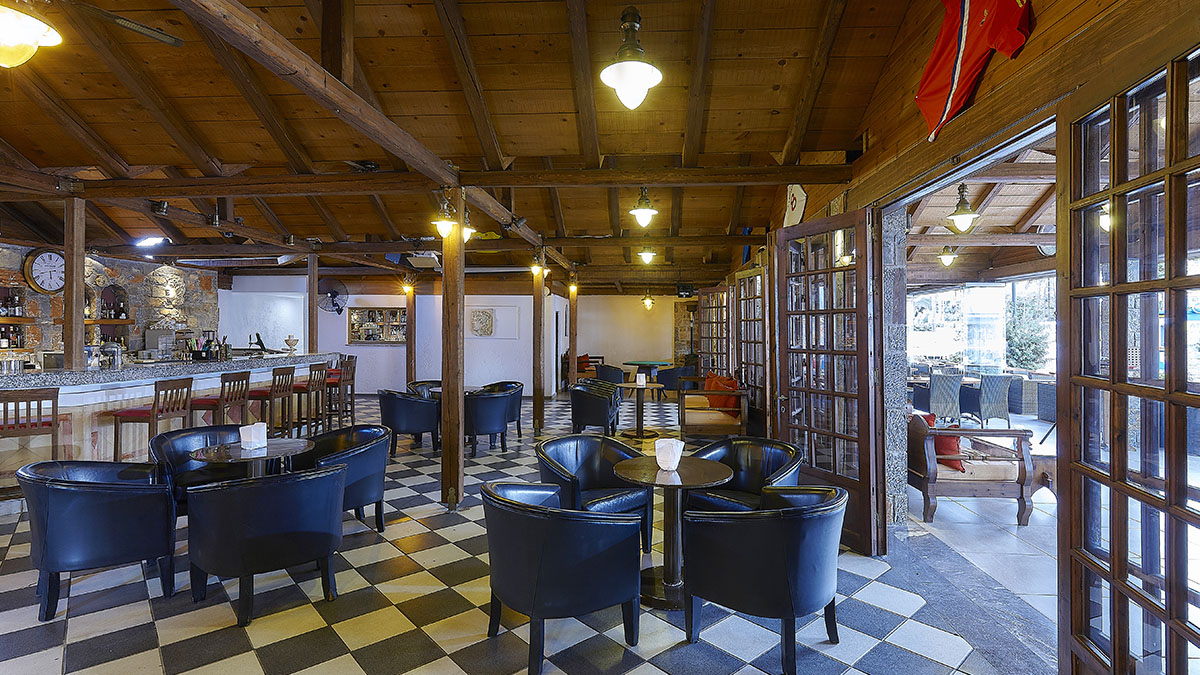 Alexander Beach Hotel & Village